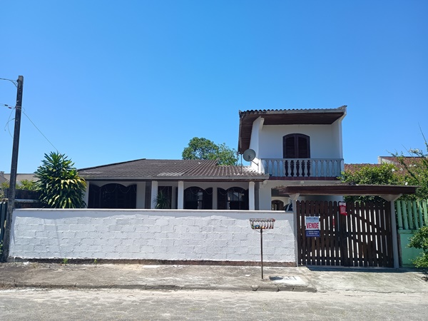 Ótima casa á 350 metros do mar, Balneário Costa Azul, Matinhos-Pr - Vendas | Casas | Matinhos-PR Ótima casa á 350 metros do mar, Balneário Costa Azul, Matinhos-Pr - Vendas | Casas | Matinhos-PR